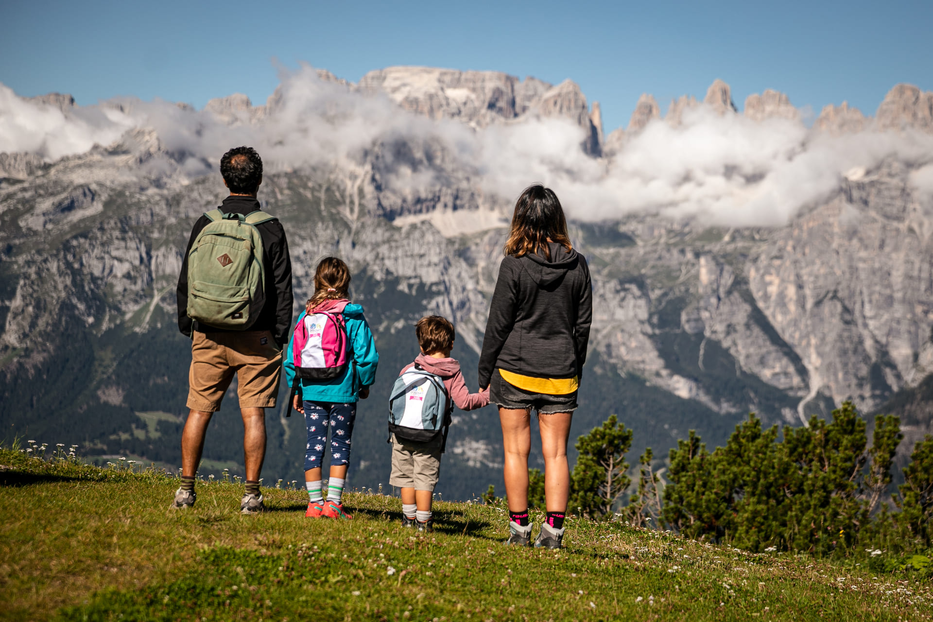 Family Trekking Paganella Ph. Oliver Astrologo (18)